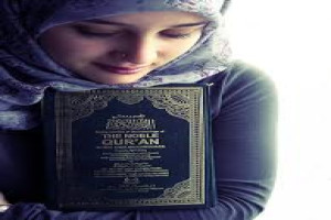 MUSUH ISLAM IRI KARENA WANITA MUSLIMAH BEGITU MULIA DI DALAM ISLAM